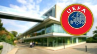 UEFA, Beşiktaş'ın koşullu cezasını kaldırdı