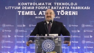Bakan Varank, Türkiye'nin ilk lityum demir fosfat batarya fabrikasının temelini attı