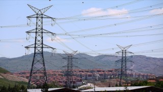 Türkiye'de elektrik tüketimi geçen yıl yüzde 12 arttı