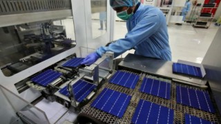 Çin, polisilisyum üretiminde zirveyi bırakmıyor