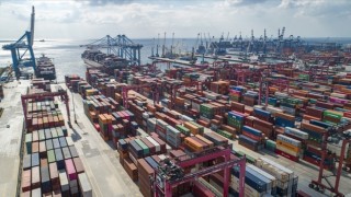 İhracat ve ithalat birim değer endeksleri şubatta yükseldi