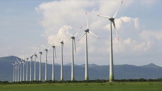 Küresel elektrik arzında temiz enerjinin payı artıyor