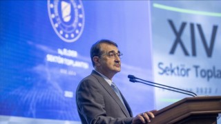 Elektrikli araç ve yenilenebilir enerji teknolojilerine 3 milyar dolarlık altyapı yatırımı planlanıyor