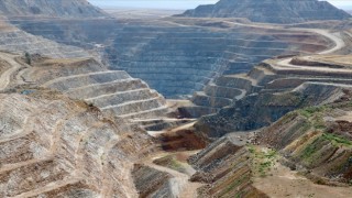 Eskişehir'de 20 bin onsluk altın kaynağı tespit edilen alanda çalışmalar başladı