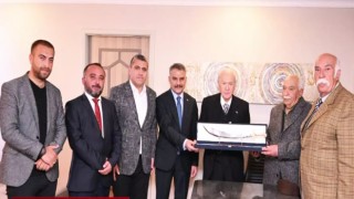 Cami de Bizim Cemevi de Bizim