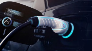 Elektrikli araçta şarj ünitesi sorunu büyüyor