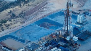 Petrol fışkırıyor