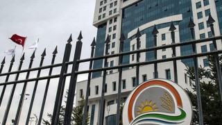 Kuduzla mücadele kapsamında havadan aşılı yem bırakıyor