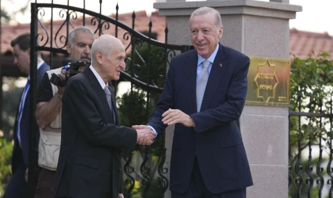 Cumhurbaşkanı Erdoğan, Devlet Bahçeli ile bir araya geldi