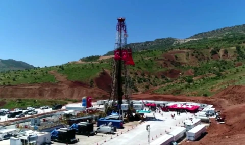 TBMM Başkanı Kurtulmuş ve Bakan Bayraktar Gabar’da