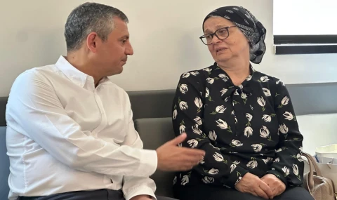 İzmir’de tedavi gören tutuklu başkanın annesine ziyaret hakkını devretti