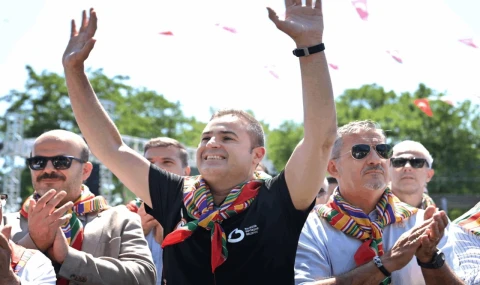 1730 pehlivan altın kemer için kol bağlayacak