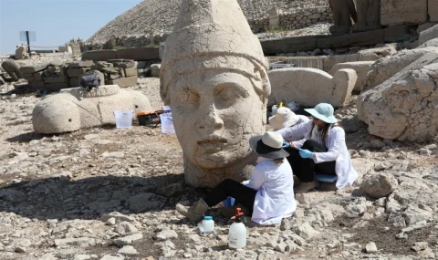 Nemrut’un dev heykellerine nano dokunuş