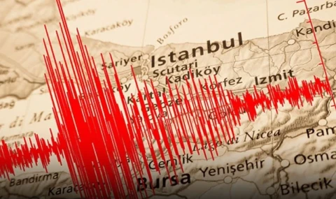 Deprem sonrası İstanbul’da 4 binada ağır hasar!