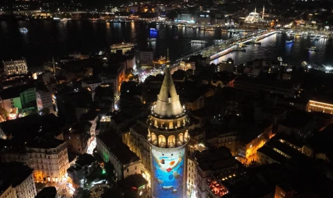 Galata Kulesi'ne Sıfır Atık çevre temalı görseller yansıtıldı