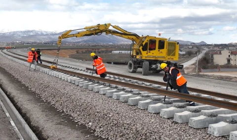 Ankara-İzmir Hızlı Tren hattında hummalı çalışma