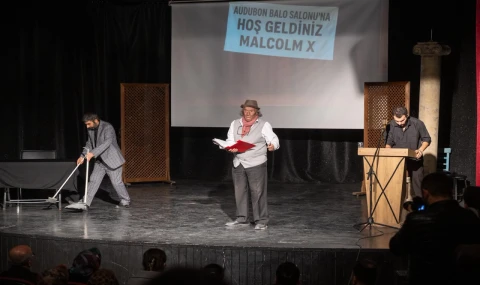 Malcolm X oyunu izleyicilerden tam not aldı