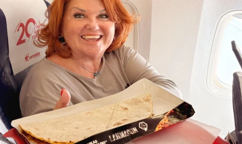 Mangal Lahmacun’a uçak yolcularından büyük ilgi