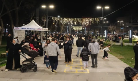 Ramazan coşkusu meydanlara taşındı