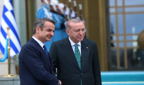 Yunanistan Başbakanı Miçotakis Külliye’de ağırlandı