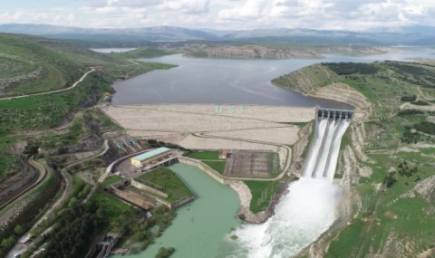 Batman Barajı’nda kontrollü su tahliyesi başladı