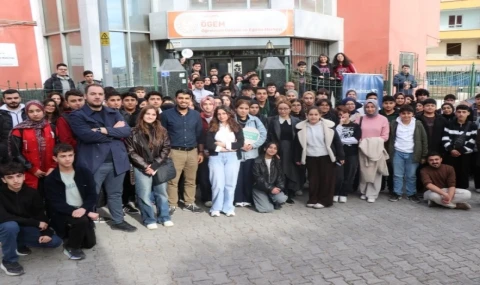 Gençlere girişimcilik ve kariyer eğitimi