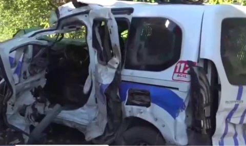 İzmir’de zincirleme kaza! 1 polis şehit, 2 kişi hayatını kaybetti