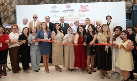 Denizli’de Geçmişin Altın İzleri sergisi açıldı