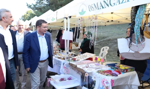 Bursa Osmangazi’de üreten kadınlar ürünlerini sergiledi