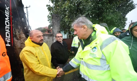 Sakarya’da Vali Doğan ve Başkan Alemdar afet bölgelerinde
