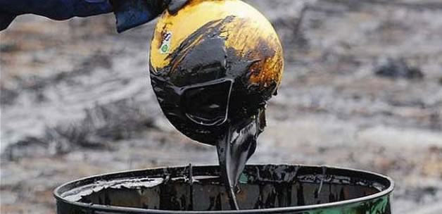 Petrolde gözler üçlü zirveye odaklandı