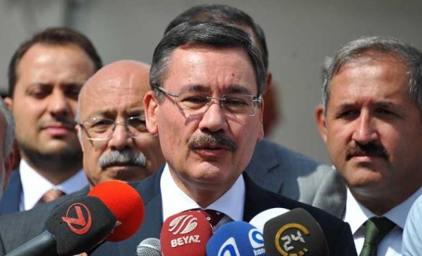 Hükümetten Flaş 'İstifa' Açıklaması: Daha Fazla Uzatmayın