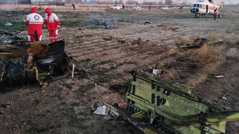 İran'da Ukrayna Hava Yollarına ait uçak düştü