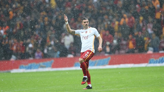 Podolski sezon sonu Galatasaray'dan ayrılıyor