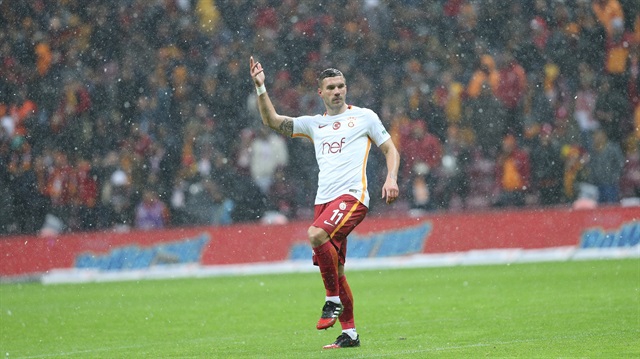 Podolski sezon sonu Galatasaray'dan ayrılıyor