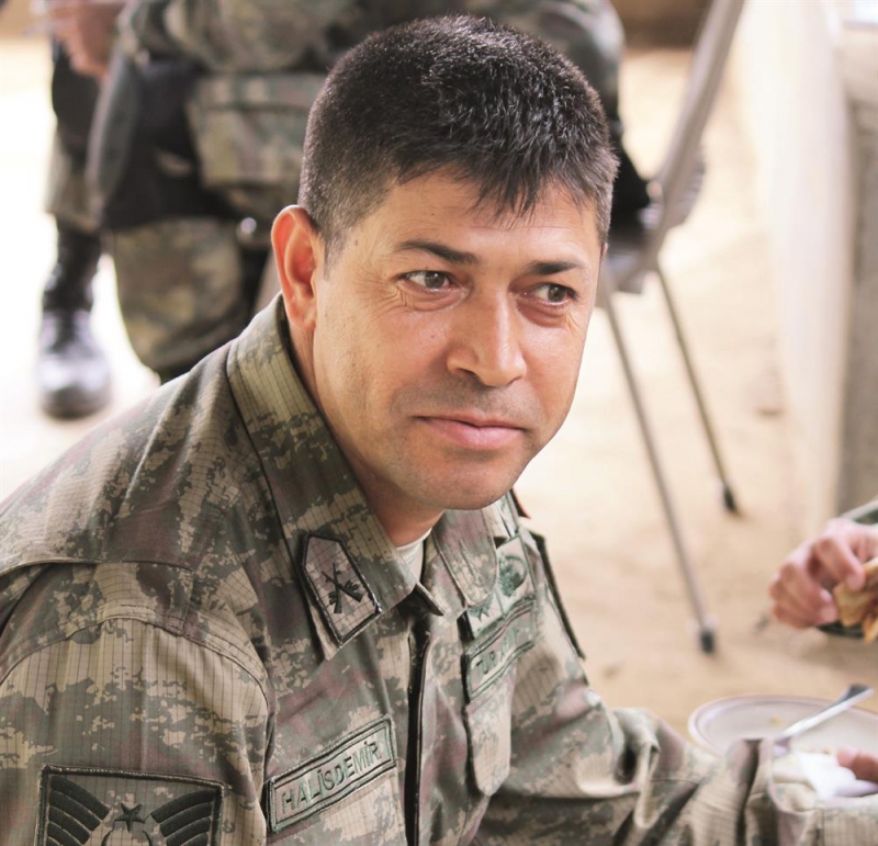 Savunmaları da alçakça