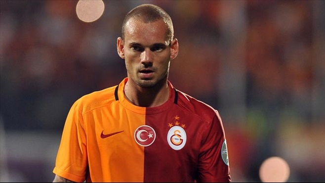 Sneijder'den terör açıklaması