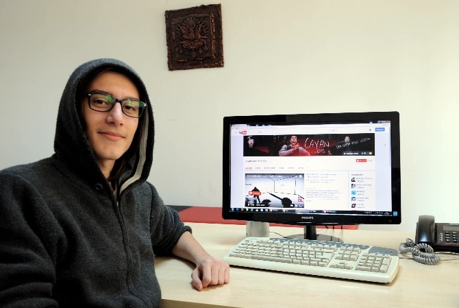 Apple'dan sonra Youtube'un da açığını bulan Türk genç